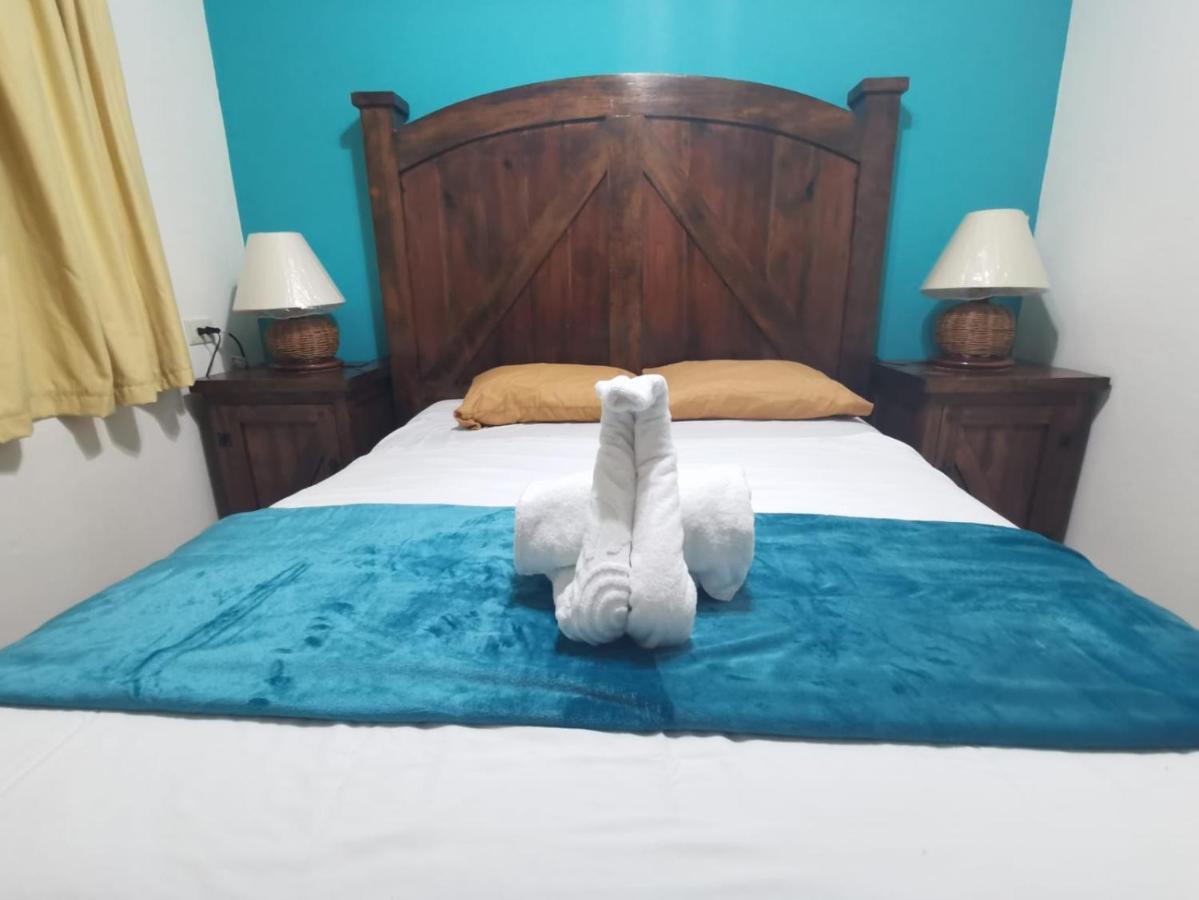 Hacienda Valentina Hotel Playa del Carmen Buitenkant foto