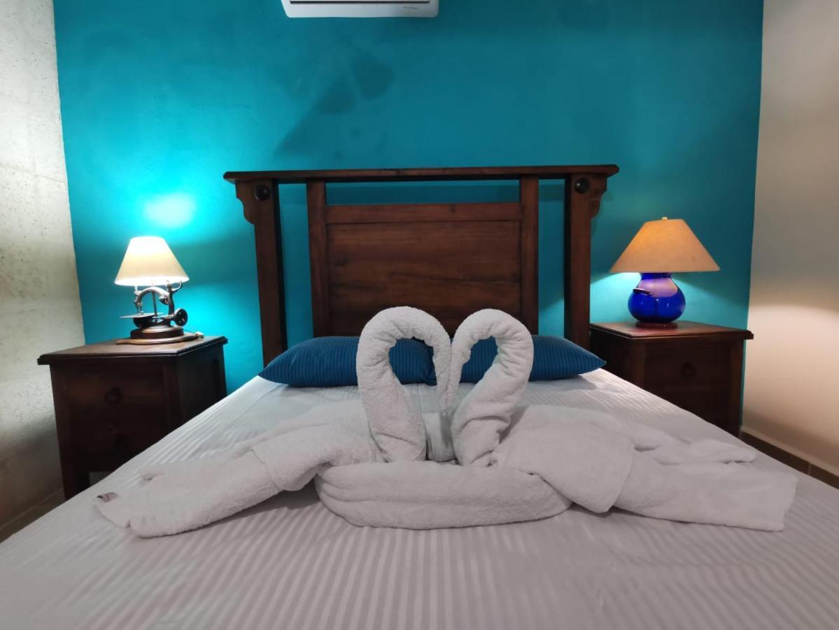 Hacienda Valentina Hotel Playa del Carmen Buitenkant foto