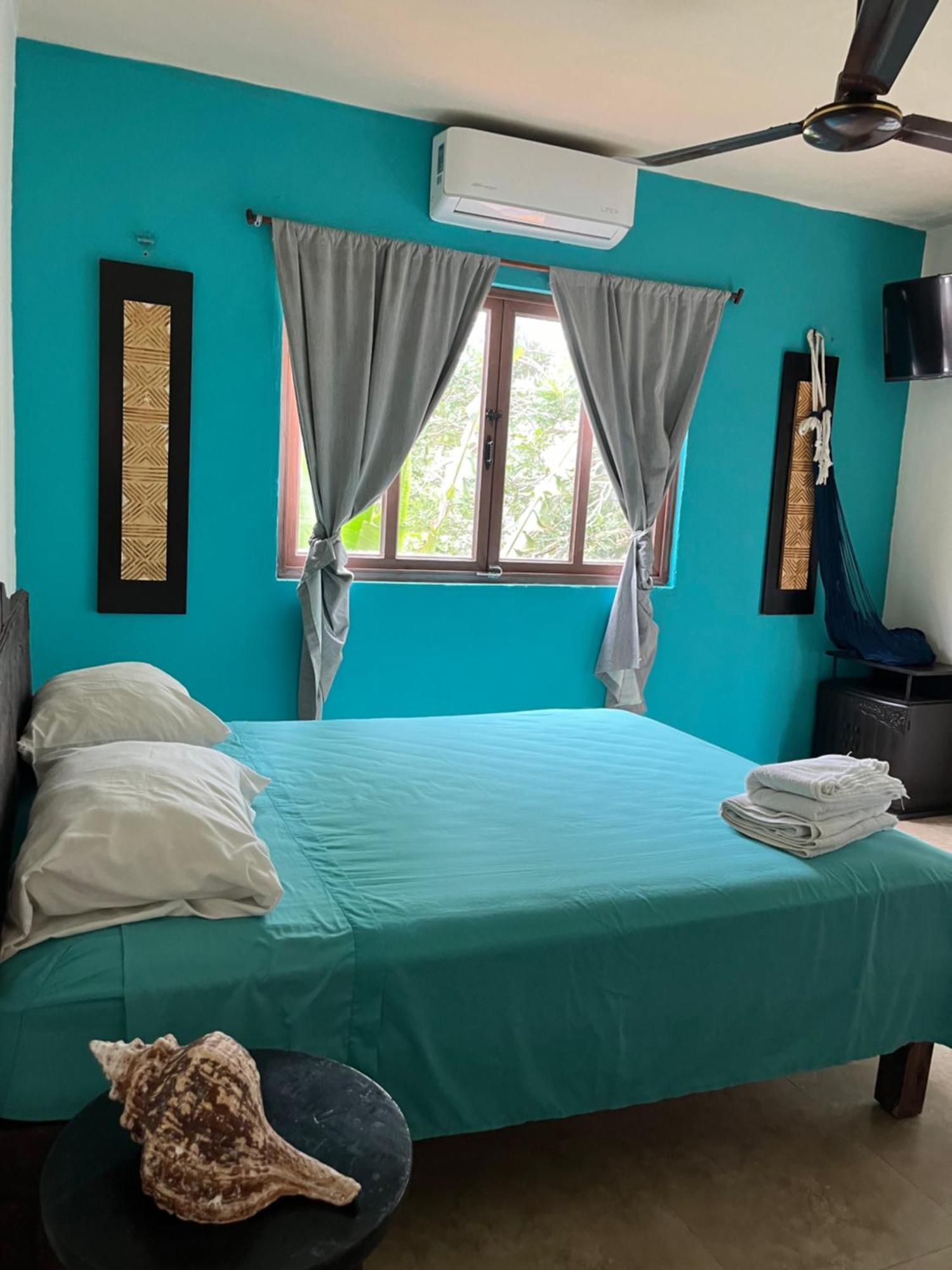 Hacienda Valentina Hotel Playa del Carmen Buitenkant foto